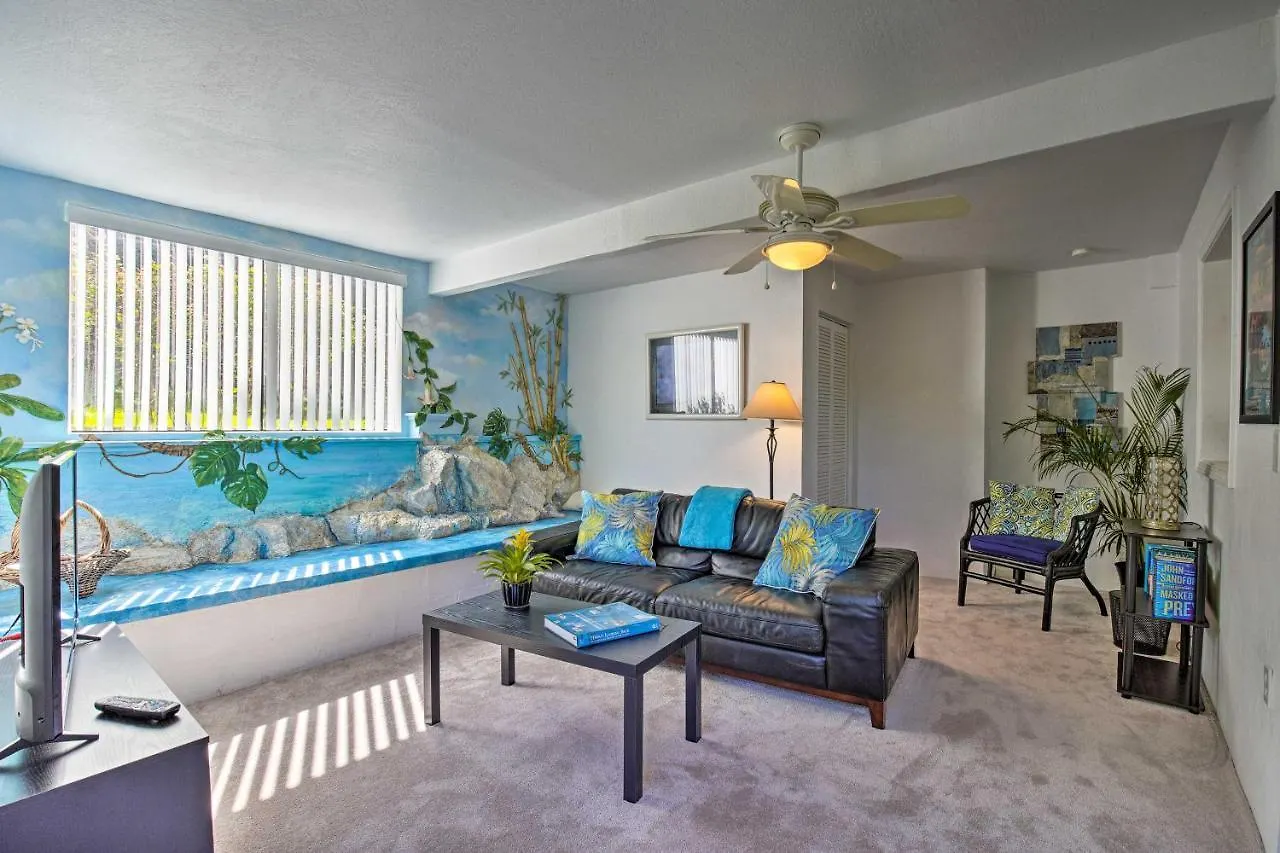 Tropical Kailua-Kona Retreat With Saltwater Pool! Lägenhet