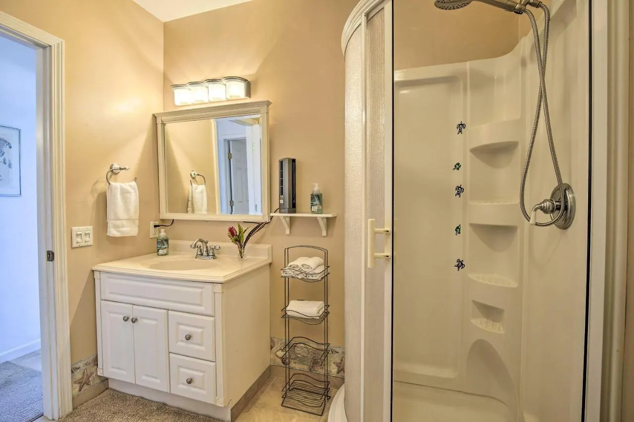 Appartamento Tropical Kailua-Kona Retreat With Saltwater Pool!